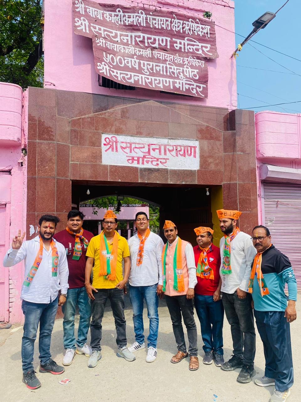 प्रधानमंत्री नरेंद्र मोदी को सुनने के लिए आईडीपी  हॉकी ग्राउंड में पहुंचे  लाखों लोग…..