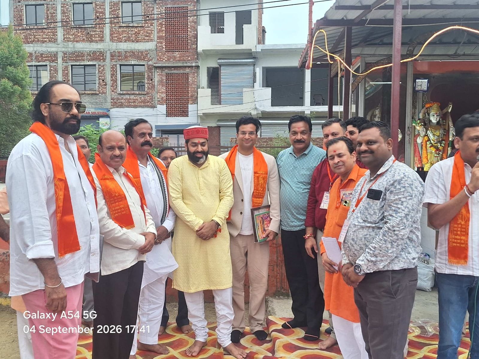 बड़ी खबर……श्रीरामलीला महोत्सव का भव्य शुभारंभ, झंडापूजन के बाद निकली भव्य शोभायात्रा…..