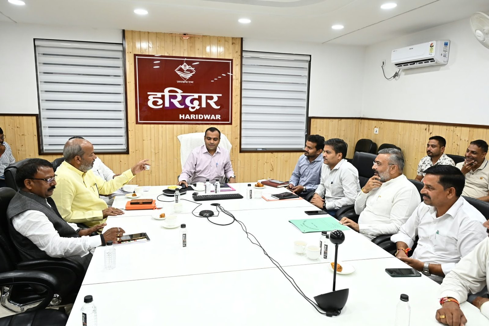 बड़ी खबर……हरिद्वार में SIR अभियान 99% पूरा, डीएम मयूर दीक्षित ने राजनीतिक दलों के सहयोग को सराहा….